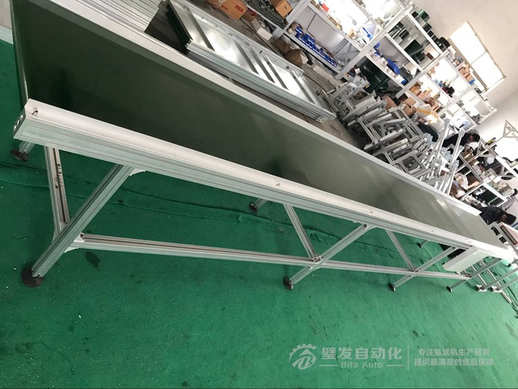 皮帶輸送機.jpg